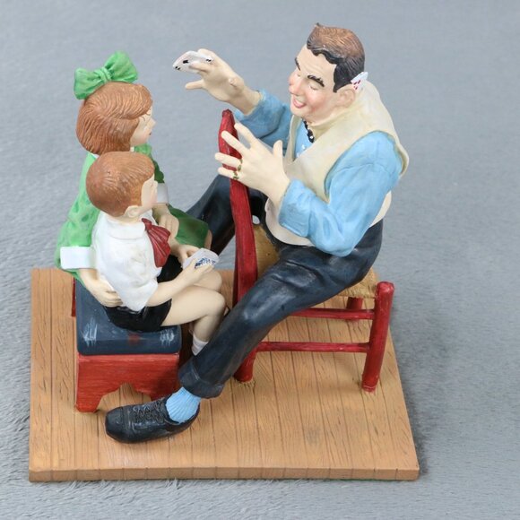 Norman Rockwell Nothing Up His Sleeve Danbury Mint Figurine 1993 Magic Trick - Picture 10 of 10